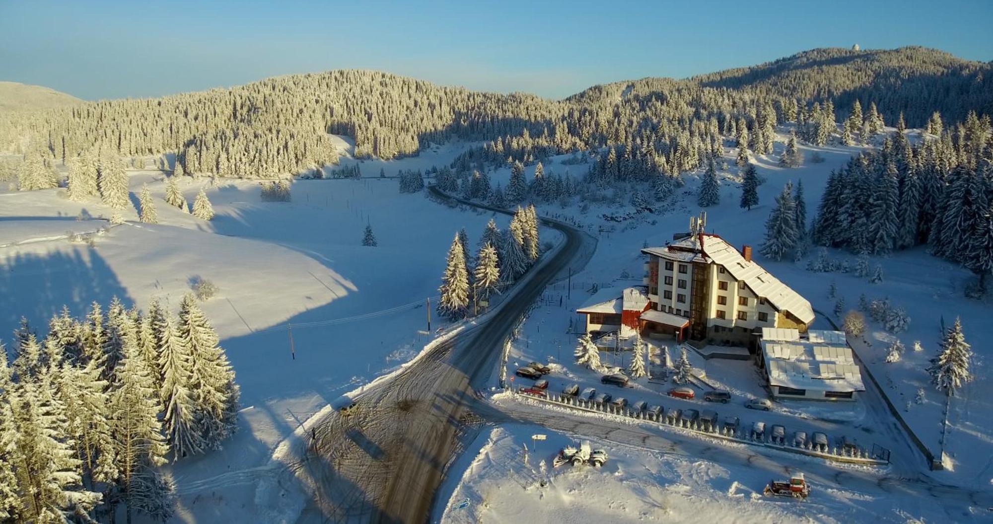 Hotel Coop Rozhen Pamporovo Exterior foto